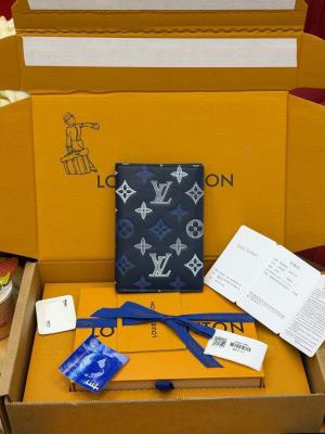 wholesale quality louis vuitton wallets  model no.  m29132
